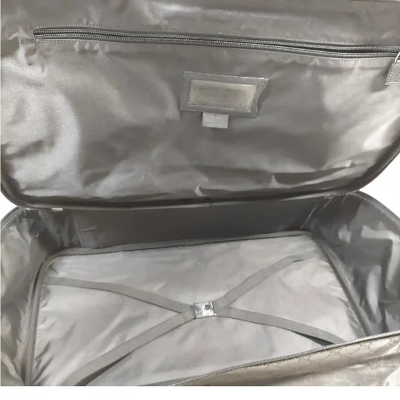 Gucci Black, Travel Bag - Picture 6 of 8